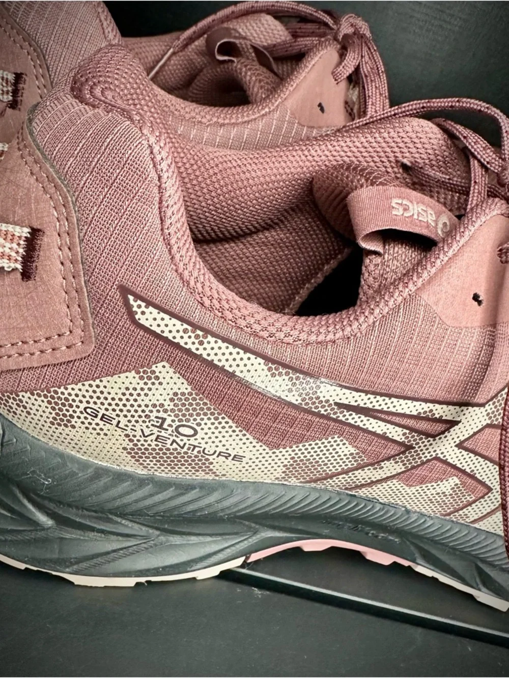 ASICS Women's GEL-VENTURE™ 10 Trail Running Shoe size 11
